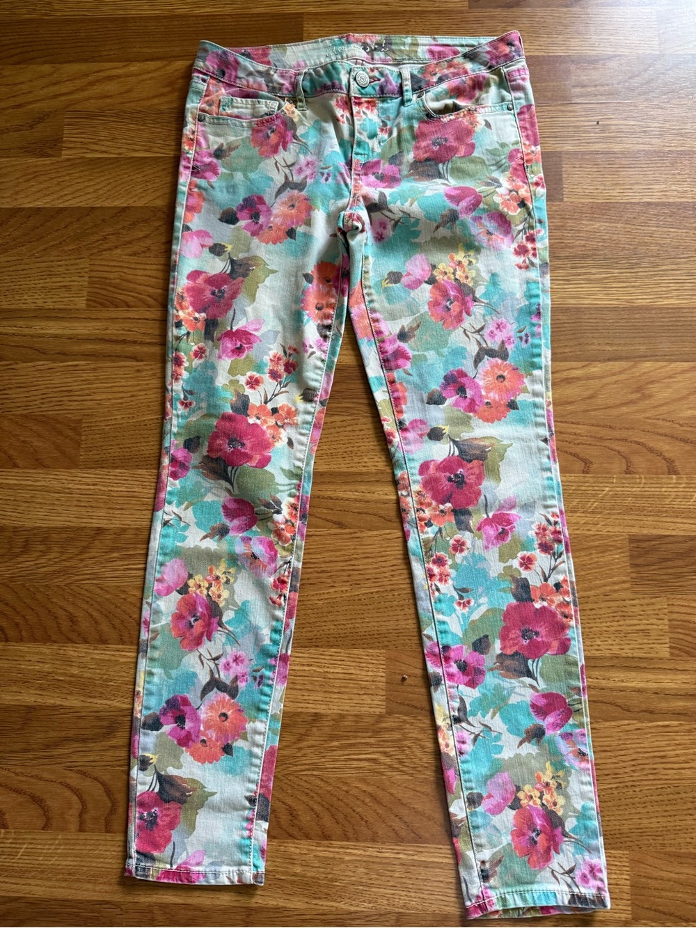 Aeropostale Ashley Ultra Skinny Floral Print Denim Jeans